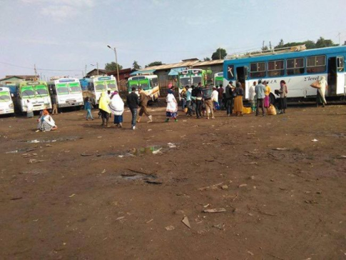 Passengers stranded at Ginchi bus station as drivers strike in Oromia, 18 July 2016.